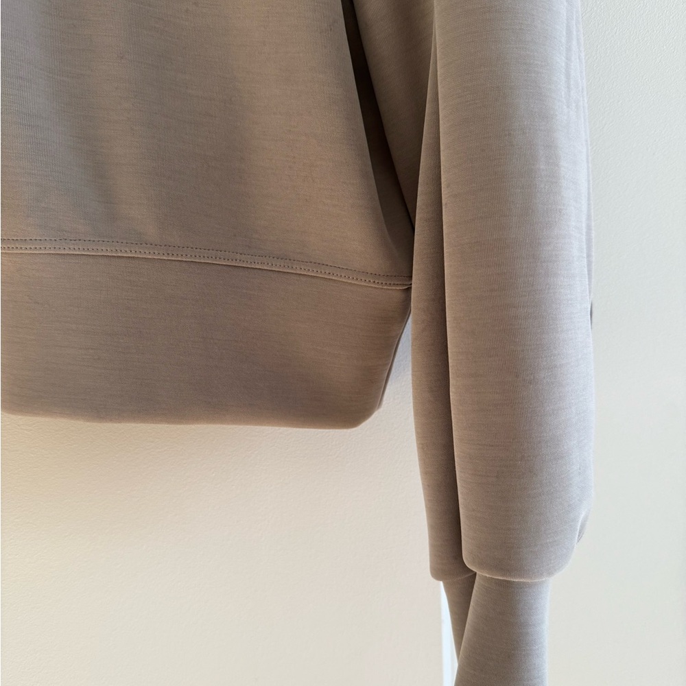 Softstreme Perfectly Oversized
Cropped Crew - Picture 3 of 6